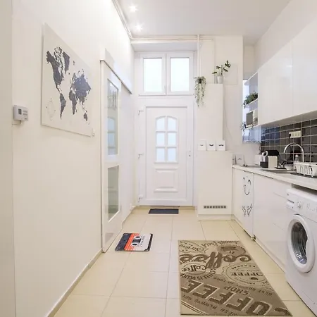 Kiraly88 - Location In Budapest! Apartamento Budapest